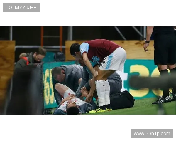 辛辛那提后卫哈格隆德肋骨骨折成功手术苏醒球队盼其早日康复